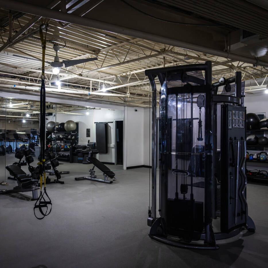 Gold's Gym Lake Ridge Upstairs Area